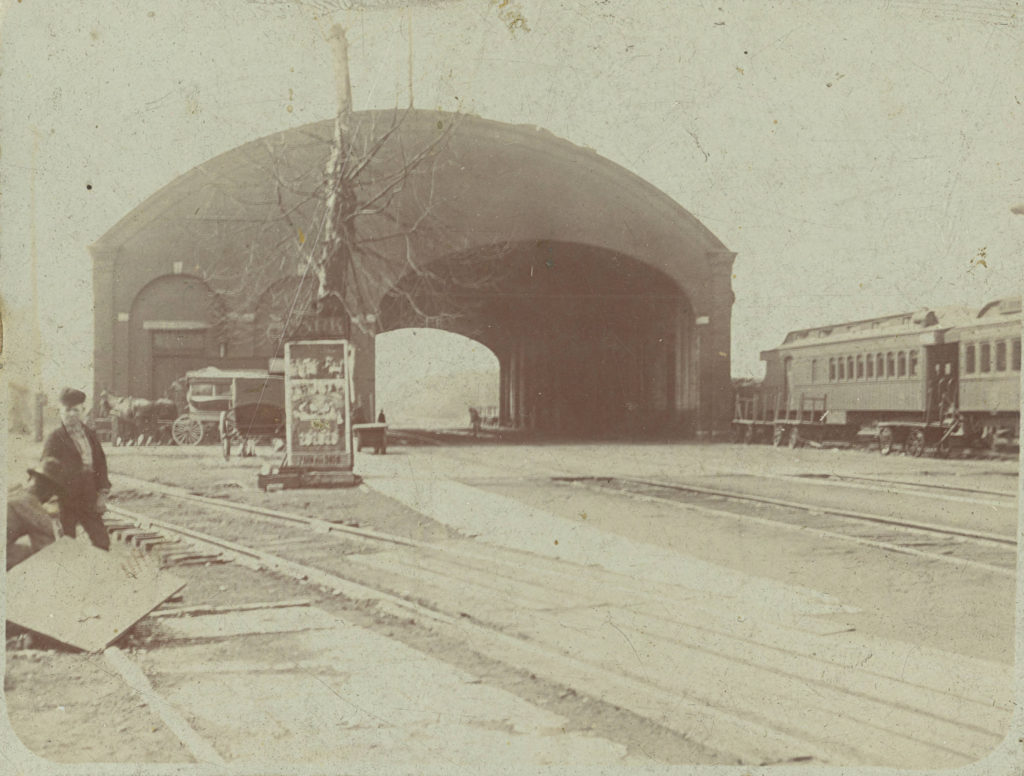 round top union depot dayton